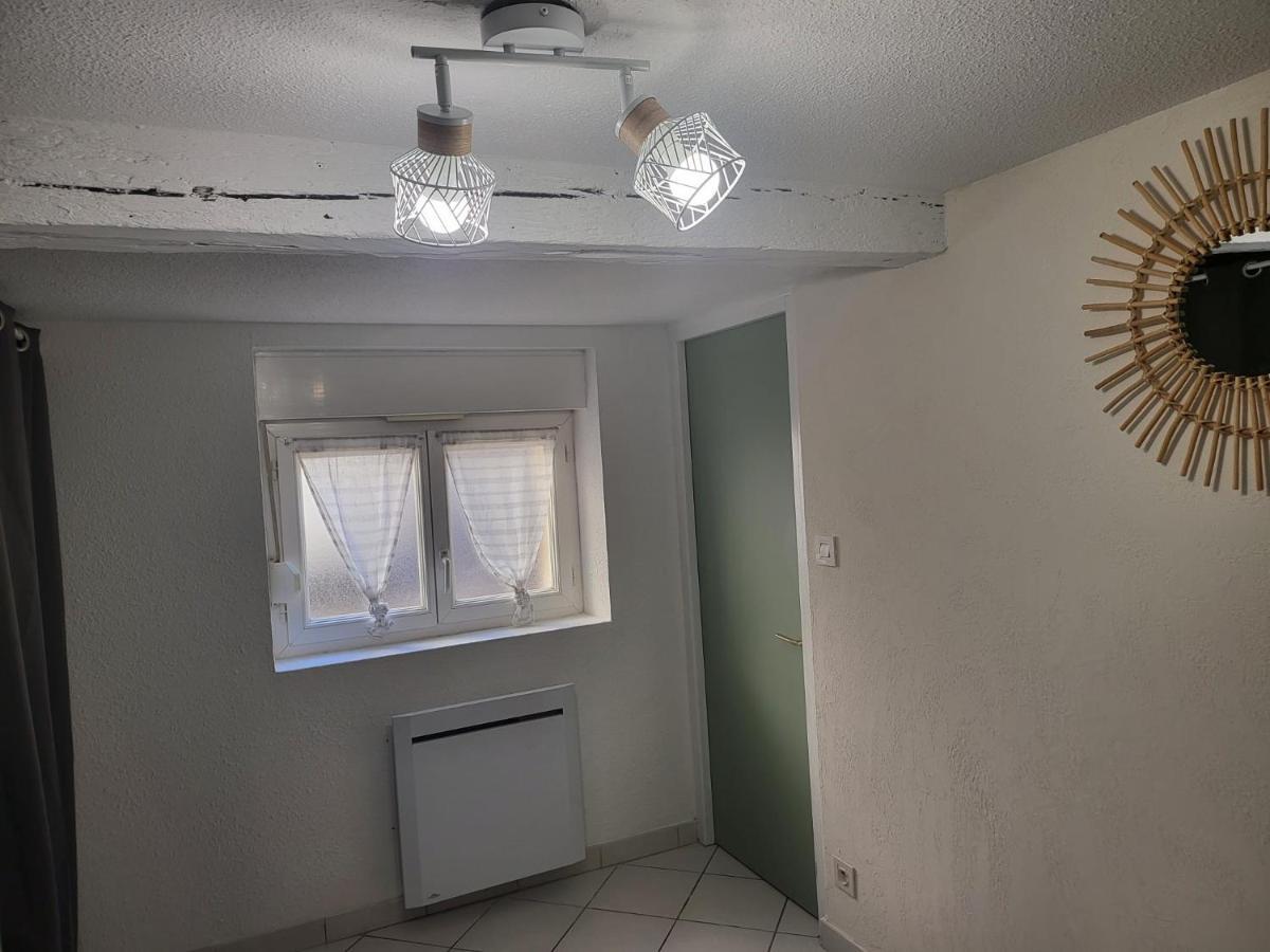 Studio Amande Proche Gare Sncf Et Commodites Apartment *