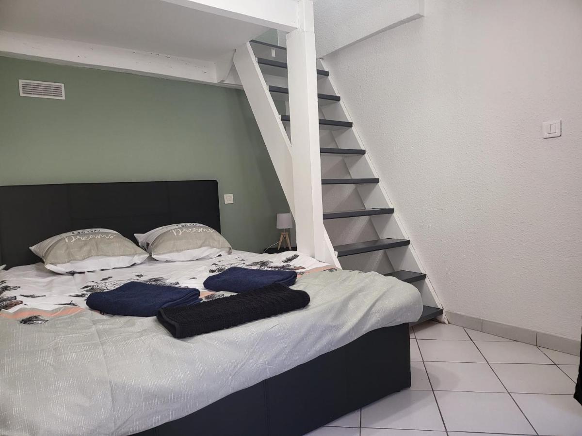 Apartment Studio Amande Proche Gare Sncf Et Commodites Agen